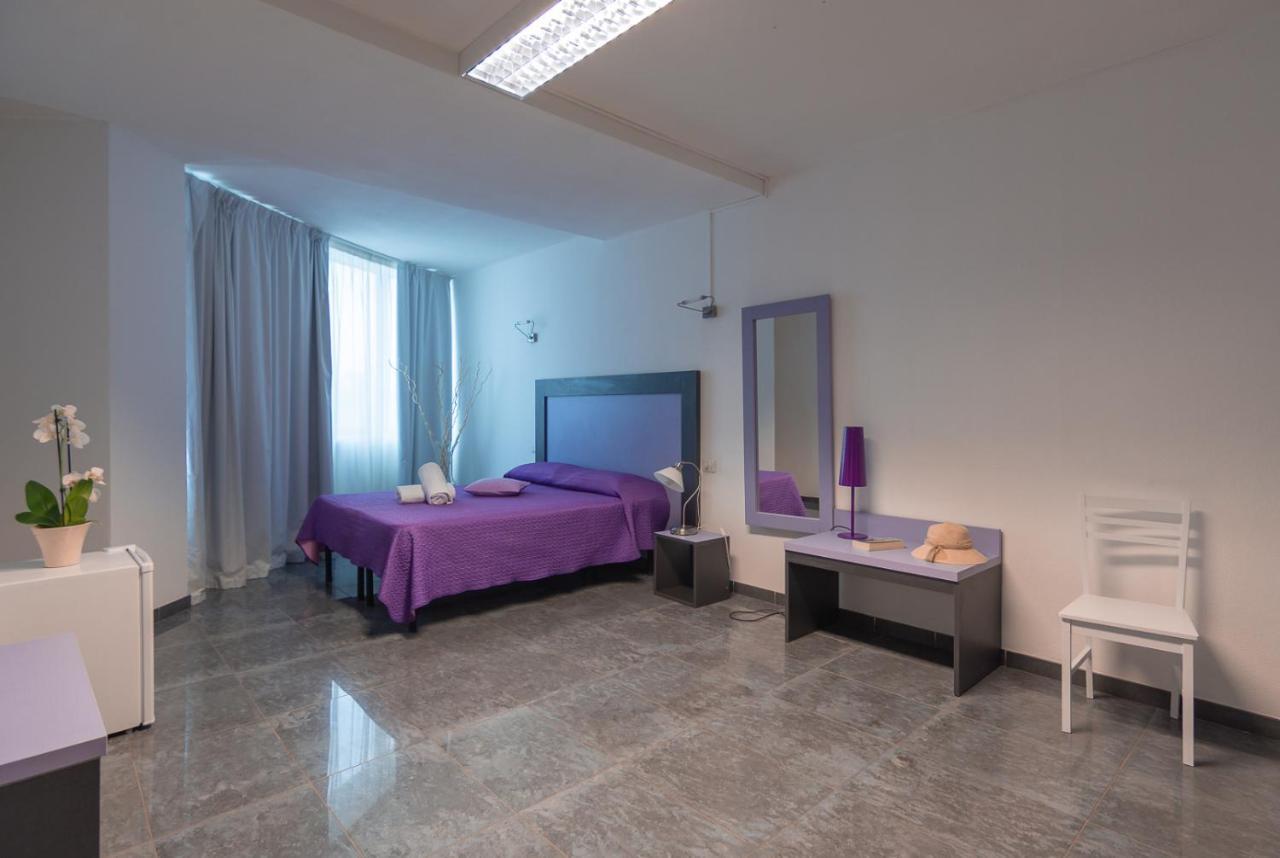 Delta Rooms Olbia Exteriér fotografie